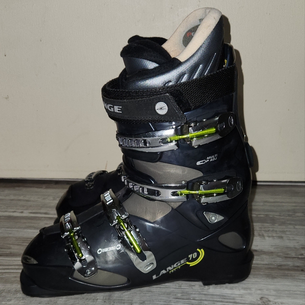 Lange Black Ski Boots with Green Accents